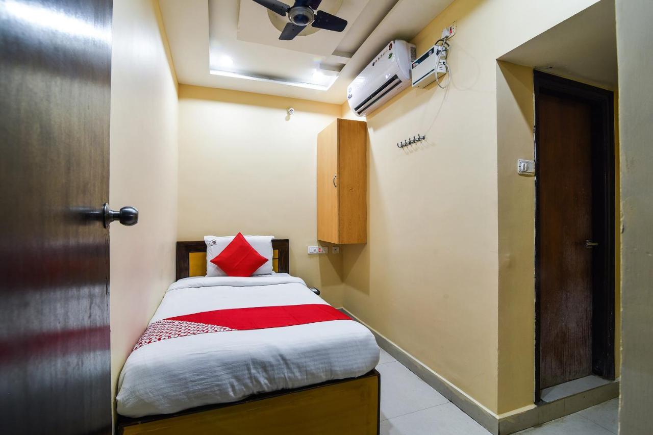 Ramesh Residency Hotel Anantapur Exterior foto