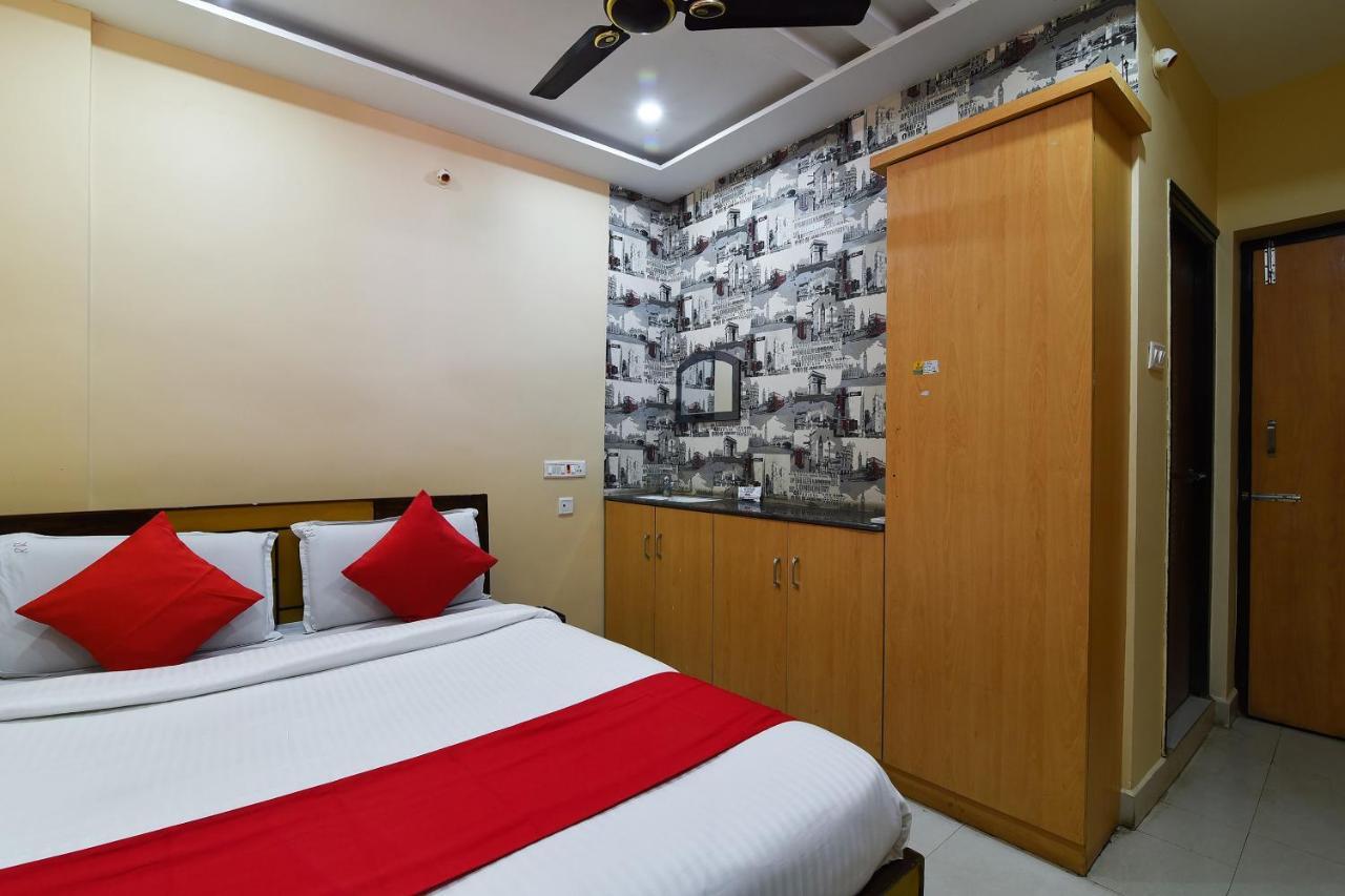Ramesh Residency Hotel Anantapur Exterior foto